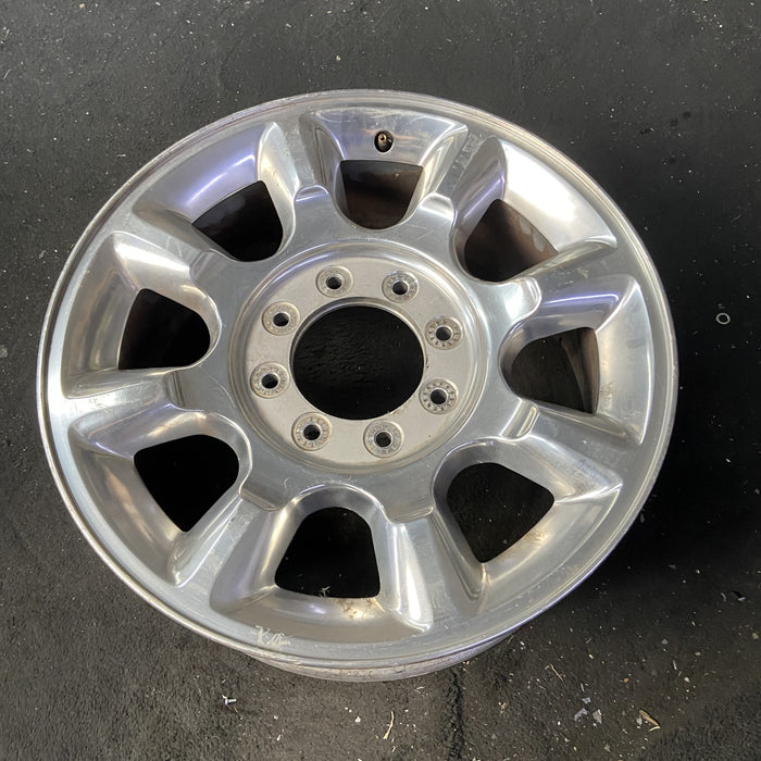 20" FORD F250SD PICKUP 11-16 20x8 , 8 spoke Original OEM Wheel Rim - Close-Up Detail