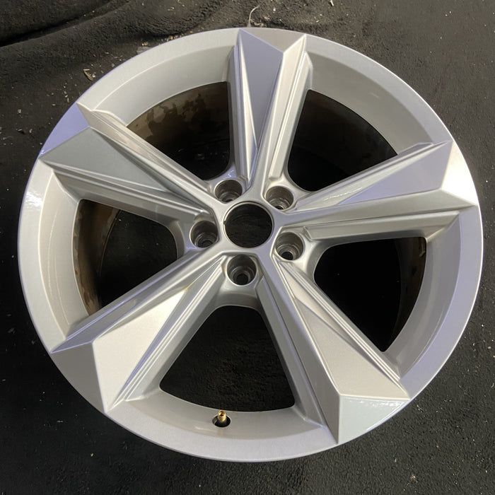19" AUDI Q7 20-25 19x8.5 , Original OEM Wheel Rim - Side Profile