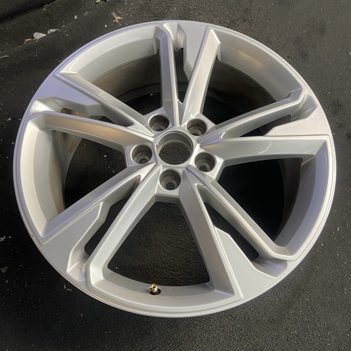 19" AUDI Q3 19-20 19x7 , Original OEM Wheel Rim - Side Profile