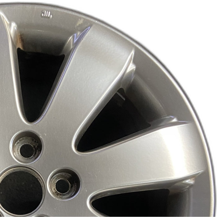 17" AVALON 05-07 17x7 alloy 8 spoke argent gray Original OEM Wheel Rim - Side Profile