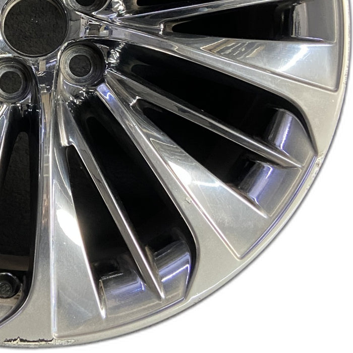 20" LS500 18-21 alloy 20x8.5 20 spoke Original OEM Wheel Rim - Close-Up Detail