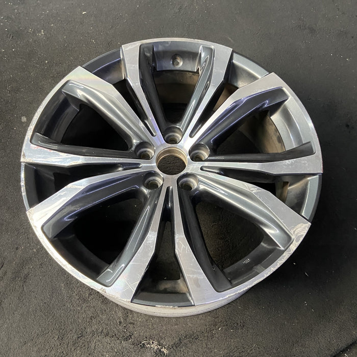 20" LEXUS RX350 16-19 20x8 , 10 spoke, V spoke Original OEM Wheel Rim - Close-Up Detail