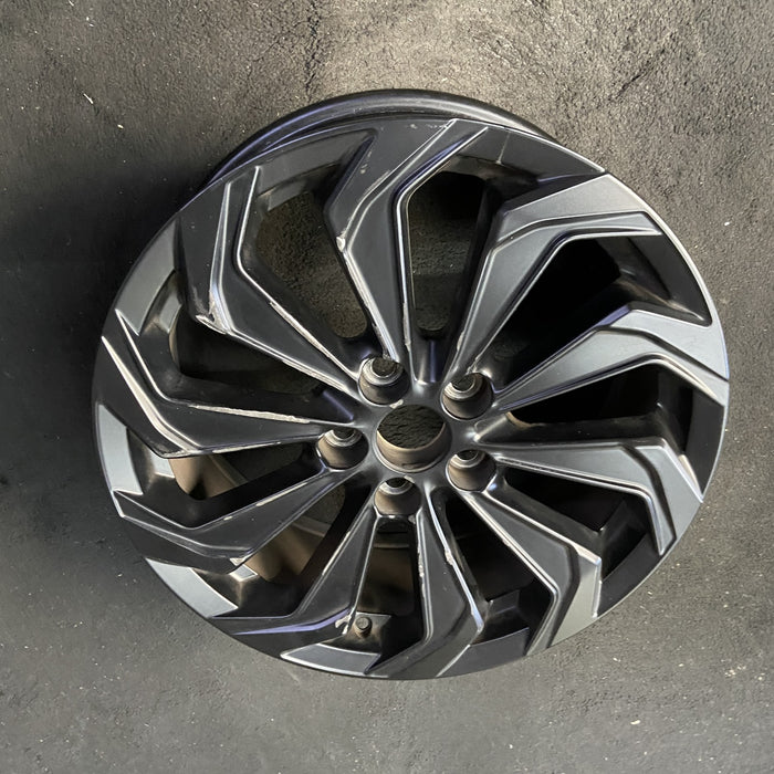 18" UX200 20-23 18x7 , 10 spoke, machined black Original OEM Wheel Rim - Close-Up Detail
