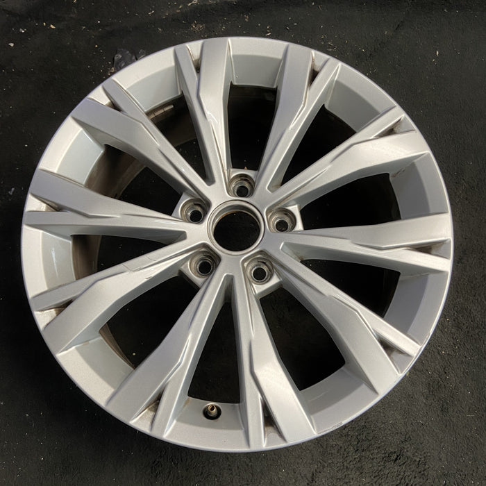 17" TIGUAN 18 17x7 , , split spoke Original OEM Wheel Rim - Side Profile