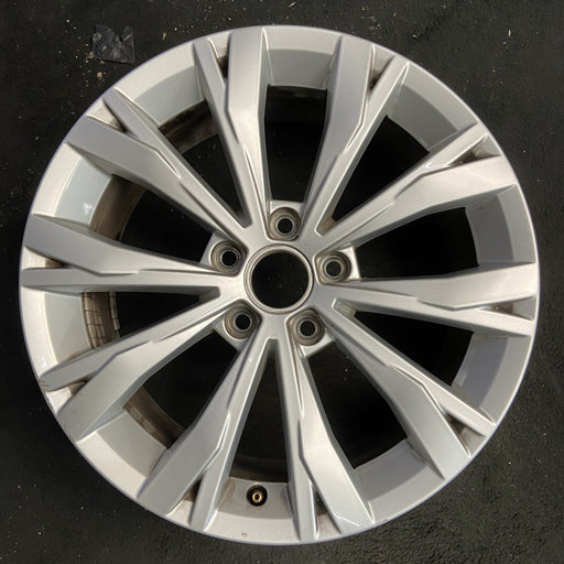 17" TIGUAN 18 17x7 , , split spoke Original OEM Wheel Rim - Angle View