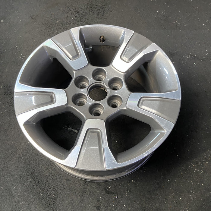 17" COLORADO 15-16 17x8, , opt R28 Original OEM Wheel Rim - Close-Up Detail