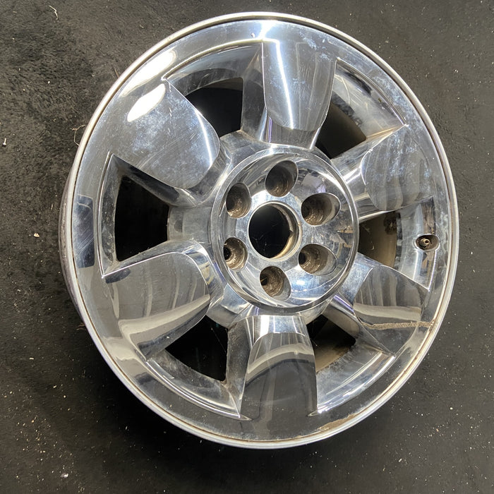 20" SIERRA 1500 PICKUP 09-11 20x8.5, 6 spoke, chrome, flat faced spoke, - Close-Up Detail