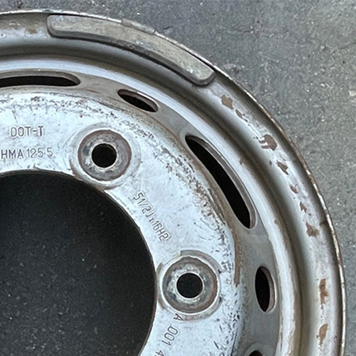 16" SPRINTER 3500 07-09 Original OEM Wheel Rim - Close-Up Detail