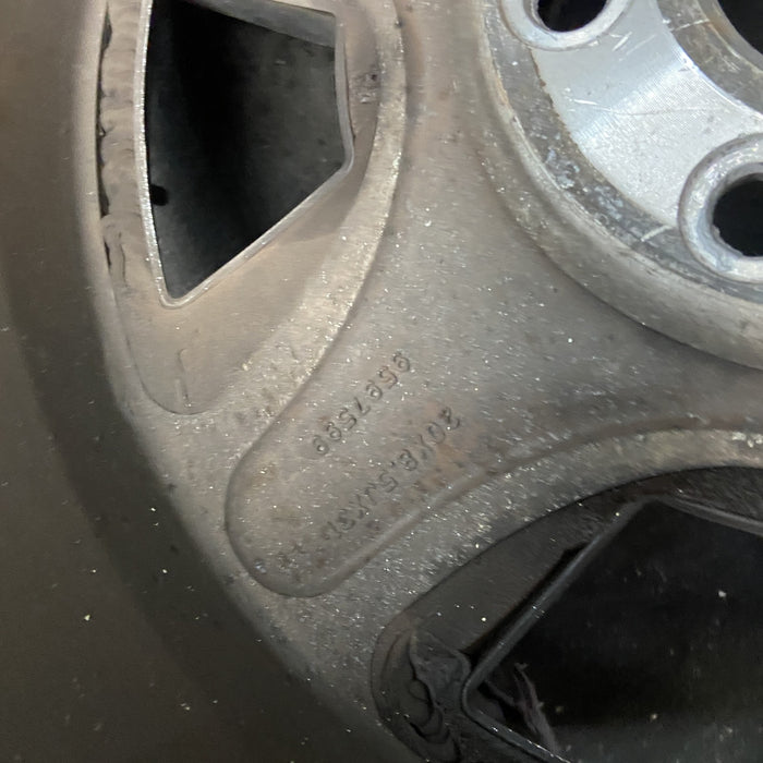 20" AVALANCHE 1500 09-10 20x8.5, 5 spoke, covered lug nuts, grooved spoke - Back View