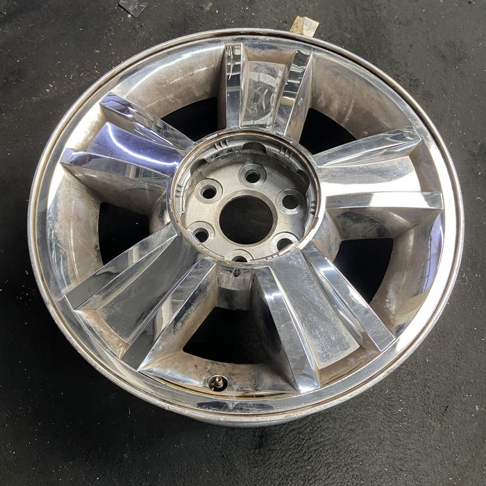 20" AVALANCHE 1500 09-10 20x8.5, 5 spoke, covered lug nuts, grooved spoke - Side Profile