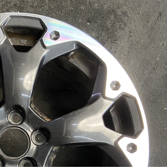 17" XV CROSSTREK 21 17x7 alloy machined face dark gray pockets outer machined - Close-Up Detail