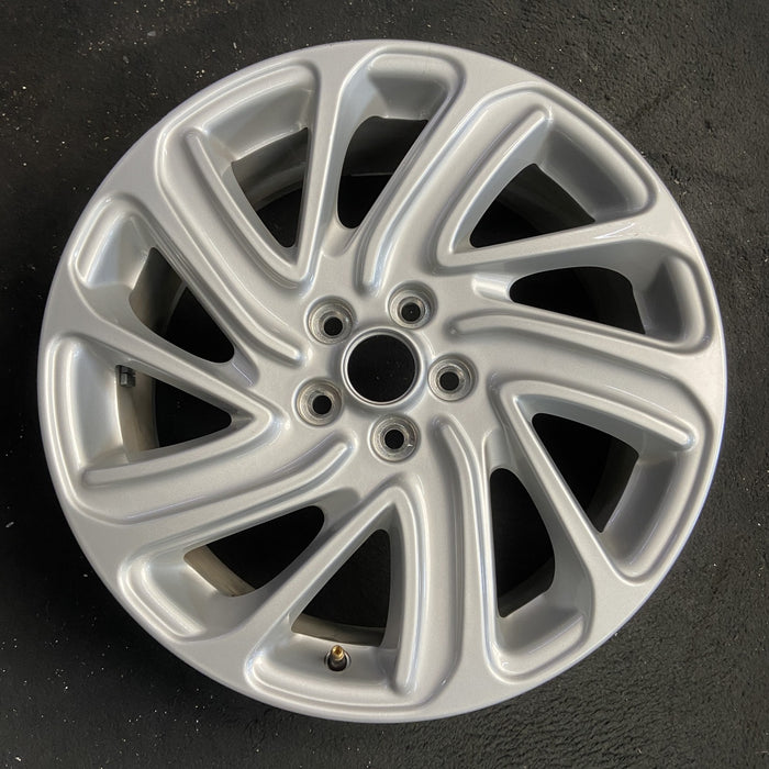 18" CORSAIR 20-25 18x7.5, 10 spoke Original OEM Wheel Rim - Angle View