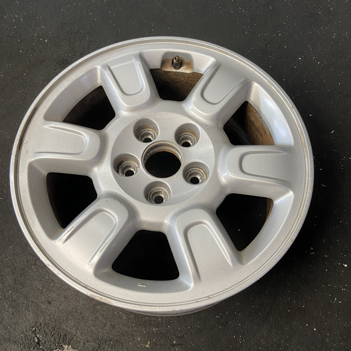 17" RIDGELINE 06 17x7.5, alloy, 6 spoke Original OEM Wheel Rim - Close-Up Detail