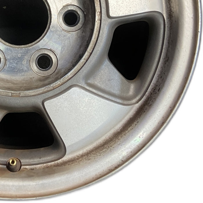 16" ASTRO 03 16x7 aluminum opt PF4 Original OEM Wheel Rim - Close-Up Detail
