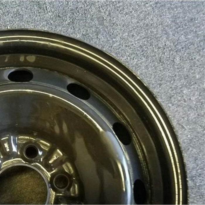 17" EXPEDITION 04 , 12 hole, Original OEM Wheel Rim - Close-Up Detail