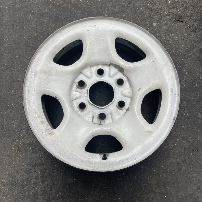 16" ASTRO 03-05 16x6.5 Original OEM Wheel Rim - Angle View