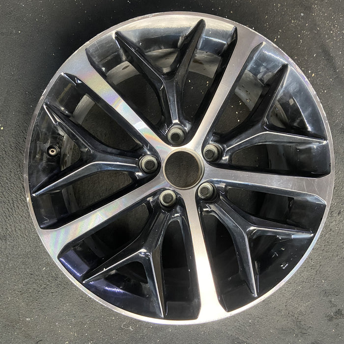 18" CIVIC 20-21 18x8 , w/o outer red accent; Y spoke design, w/machined face - Angle View