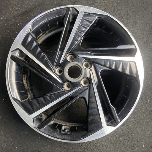 18" ELANTRA 21-23 18x8 Original OEM Wheel Rim - Angle View