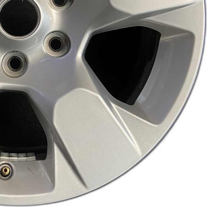 18" DODGE 1500 PICKUP 19 6 lug 18x8 aluminum 5 spoke opt WBB Original OEM Wheel - Close-Up Detail