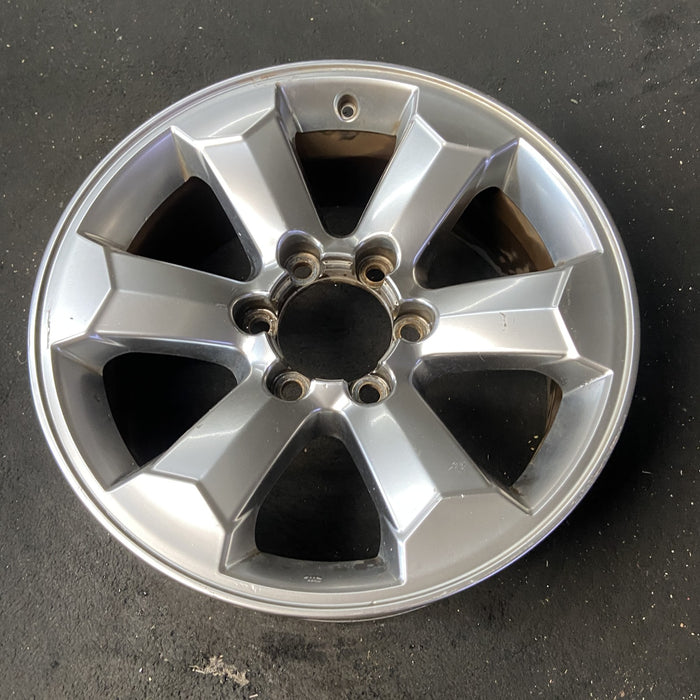 18" 4 RUNNER 06-09 18x7.5 Original OEM Wheel Rim - Close-Up Detail