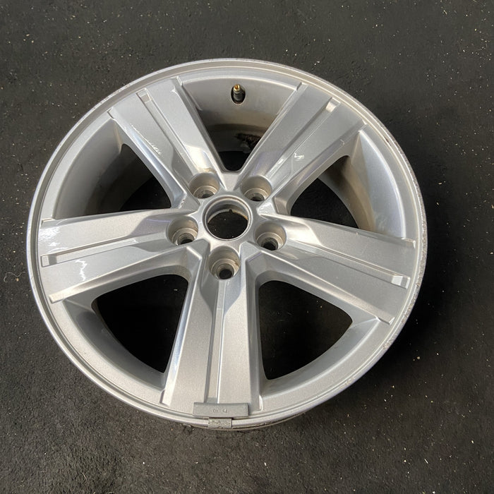 16" TRAX 13 16x6.5, aluminum Original OEM Wheel Rim - Close-Up Detail