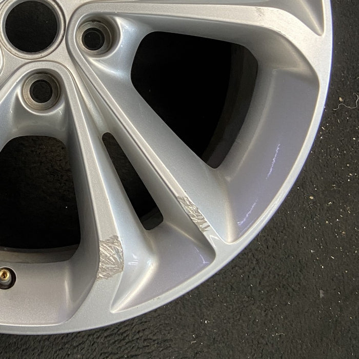 18" ENCORE GX 20 18x7.5 5 split spoke silver opt RQH Original OEM Wheel Rim - Back View