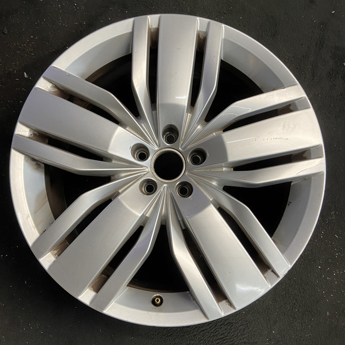 20" ATLAS 18-20 20x8 , , triple spoke, silver Original OEM Wheel Rim - Angle View