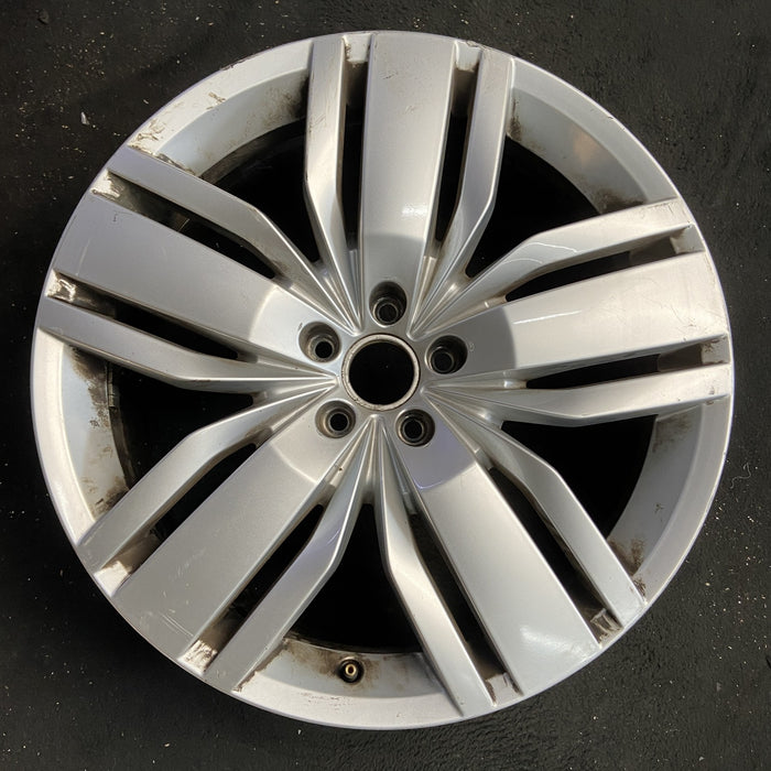 20" ATLAS 18-20 20x8 , , triple spoke, silver Original OEM Wheel Rim - Angle View