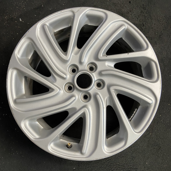 18" CORSAIR 20-25 18x7.5, 10 spoke Original OEM Wheel Rim - Angle View