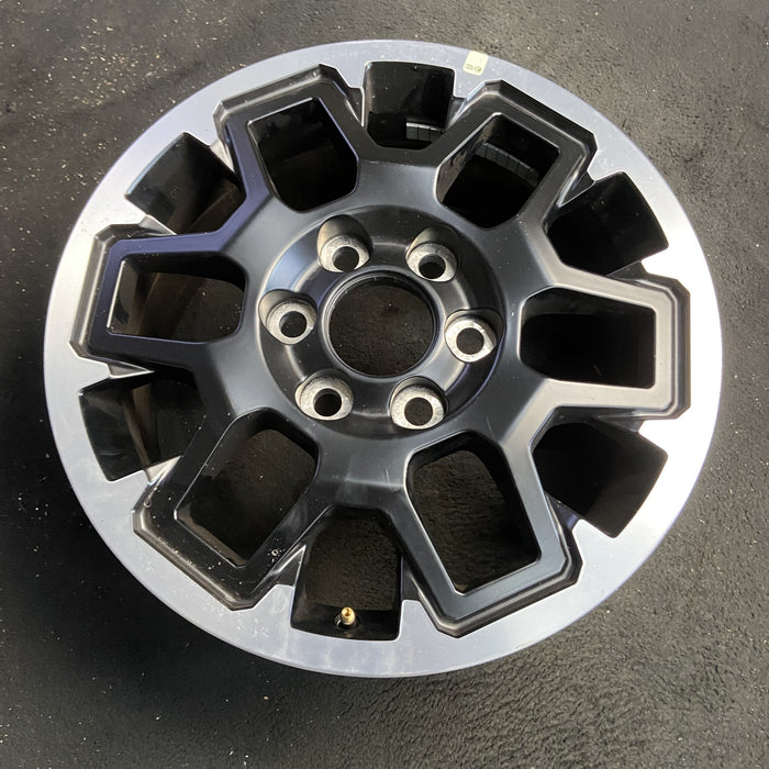 18" 4 RUNNER 25 18x7.5, machined finish Original OEM Wheel Rim - Side Profile