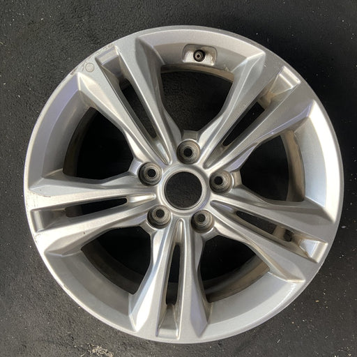 17" SONATA 18-19 17x7 alloy gasoline US built Original OEM Wheel Rim - Front View