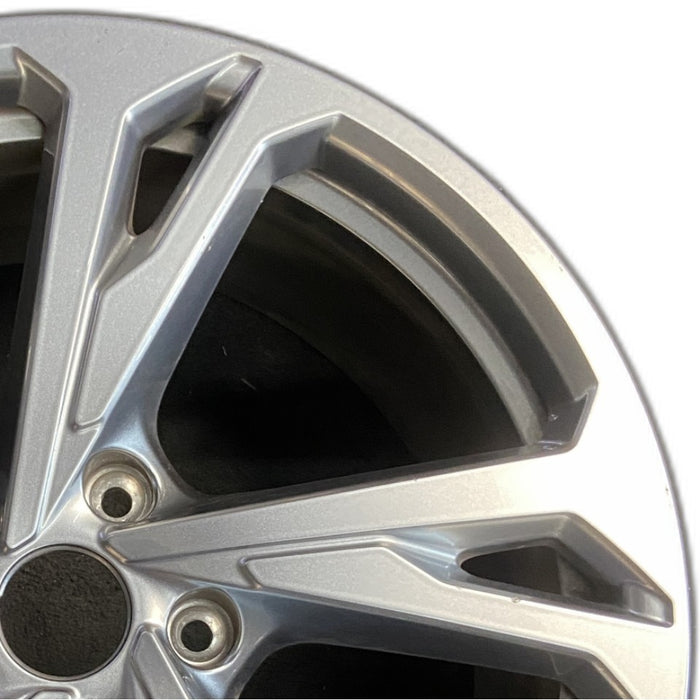 20" E-TRON GT 22-24 20x9 silver Original OEM Wheel Rim - Side Profile