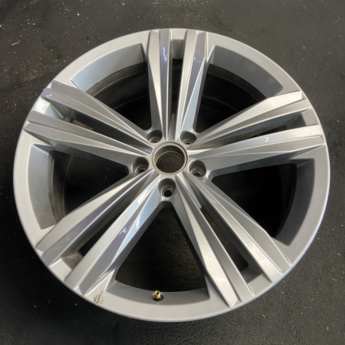 20" ATLAS 18-20 20x8 , , double spoke Original OEM Wheel Rim - Side Profile