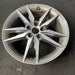 18" SONATA 15 18x7.5, exposed lug nuts, w/o Original OEM Wheel Rim - Close-Up Detail