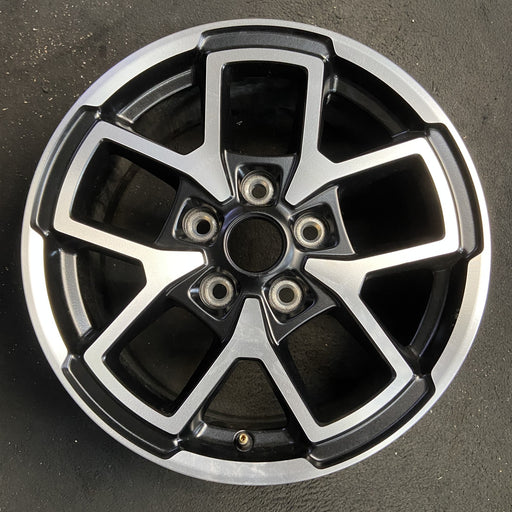 17" GLADIATOR 24 , aluminum, open spoke, machined face with black pockets - Angle View