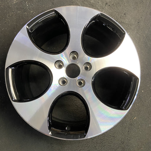 18" GOLF 06 VIN K , , 18x7.5 , 5 spoke, single , black pockets Original OEM - Additional View