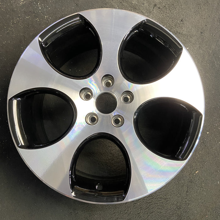 18" GOLF 06 VIN K , , 18x7.5 , 5 spoke, single , black pockets Original OEM - Additional View
