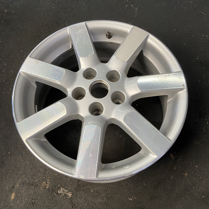 17" MAXIMA 04-06 17x7 , Original OEM Wheel Rim - Close-Up Detail