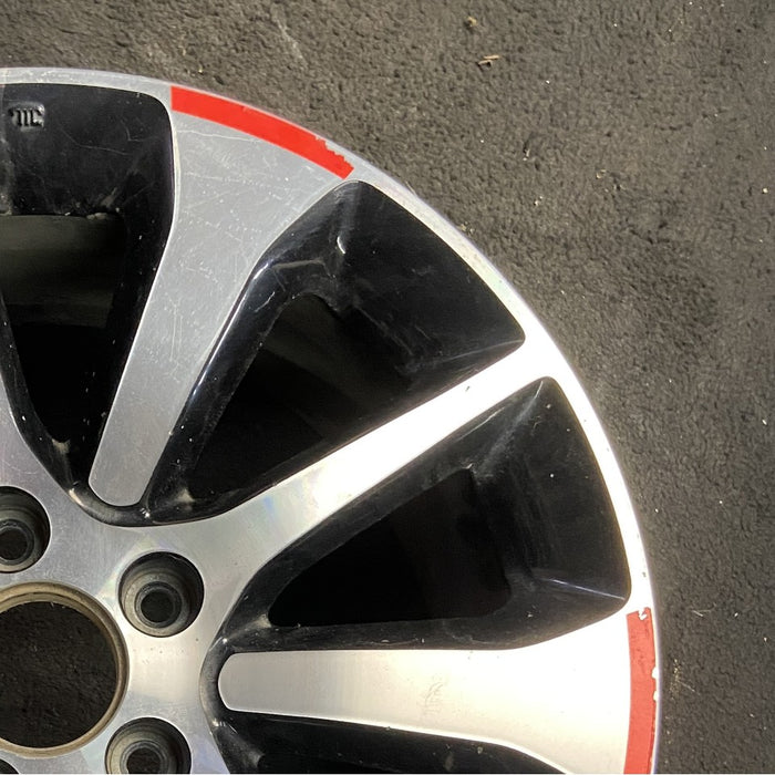 17" Original OEM Wheel Rim - Close-Up Detail