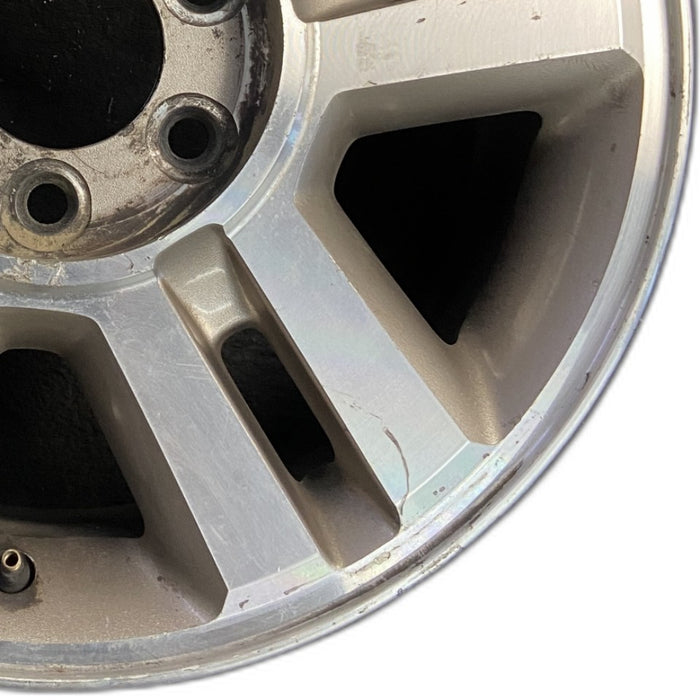 18" FORD F150 PICKUP 04 New Style 18x7.5 aluminum 5 spoke machined face split - Close-Up Detail