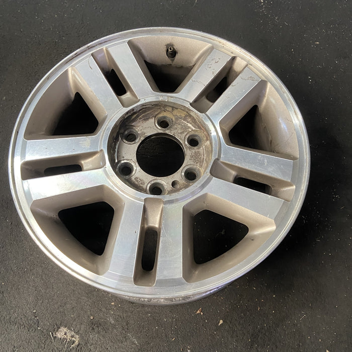 18" FORD F150 PICKUP 04 , 18x7.5, aluminum , , split spokes Original OEM Wheel - Close-Up Detail