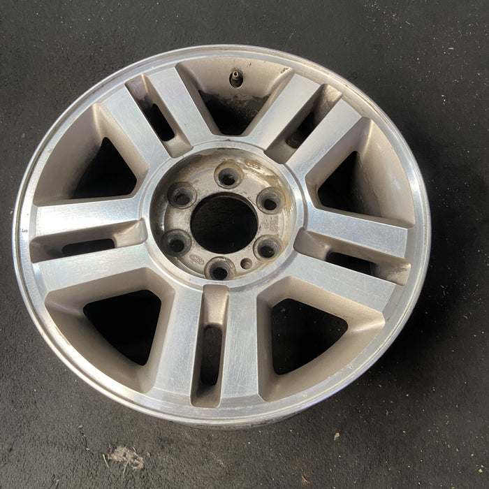 18" FORD F150 PICKUP 04 , 18x7.5, aluminum , , split spokes Original OEM Wheel - Close-Up Detail
