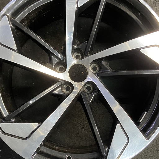 20" AUDI RS5 18 20x9 alloy 5 spoke slotted spoke w/o inlay Original OEM Wheel - Angle View