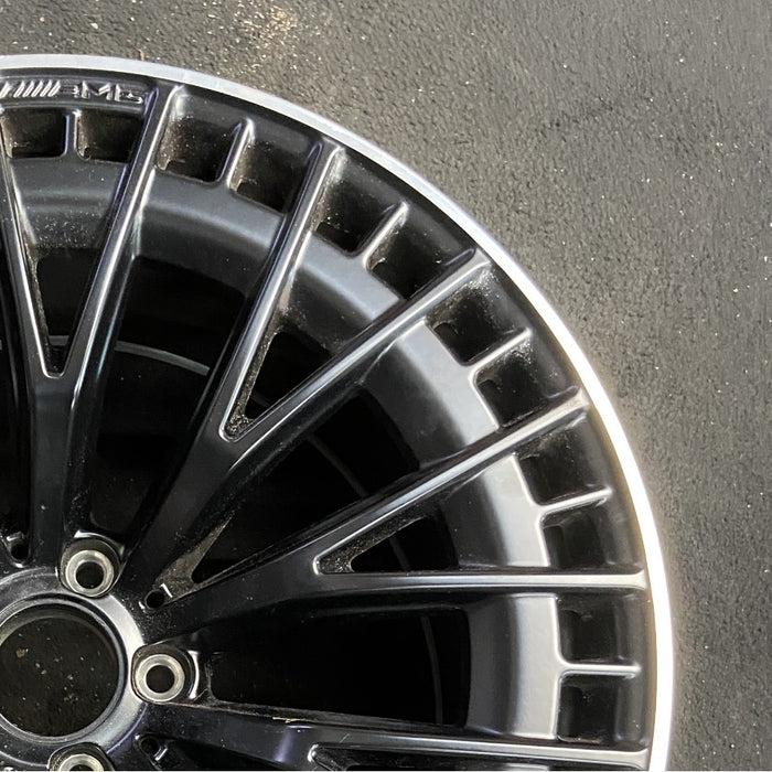 20" CLE-CLASS 24 236 Type CLE53 20x11 black with machined outer lip Original - Close-Up Detail