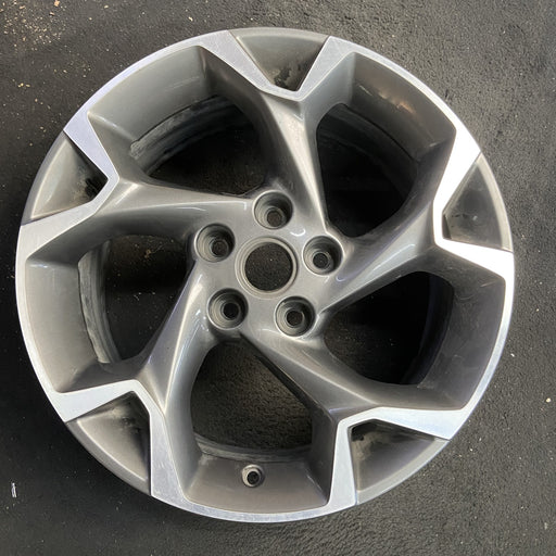 17" TRAX 24-25 17x7.5, gray Original OEM Wheel Rim - Angle View