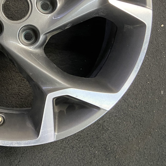 17" TRAX 24-25 17x7.5 gray opt Q7D Original OEM Wheel Rim - Back View