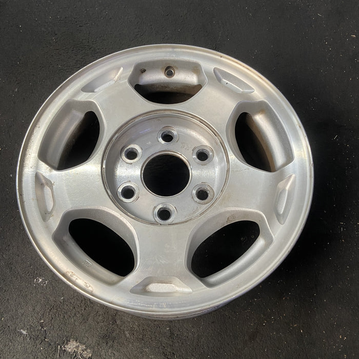 16" AVALANCHE 1500 03-06 16x7", , Original OEM Wheel Rim - Close-Up Detail