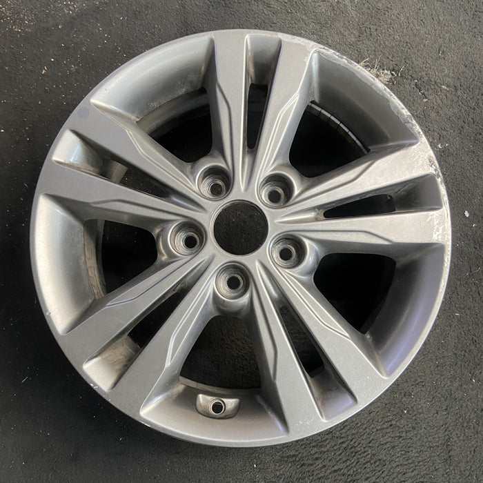 16" ELANTRA 17 16x6.5, alloy, Sdn Original OEM Wheel Rim - Additional View