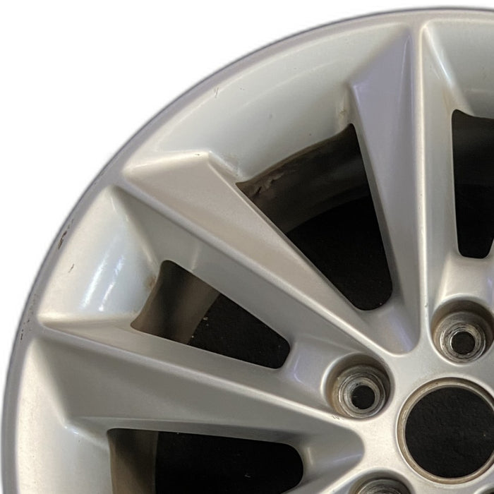 17" SORENTO 19-20 17x7 alloy Original OEM Wheel Rim - Angle View