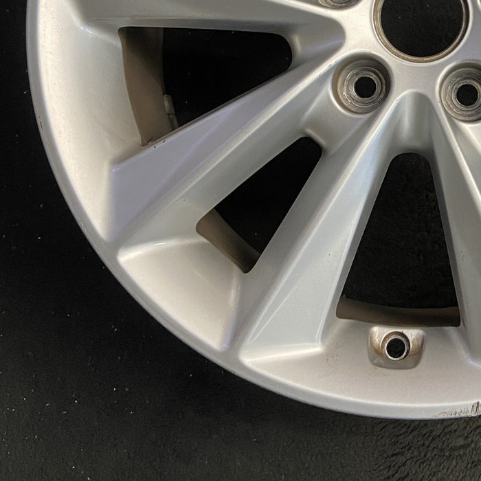 17" SORENTO 19-20 17x7 alloy Original OEM Wheel Rim - Additional View